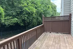 2289 Limehurst Dr NE, Atlanta, GA 30319 - Photo 11