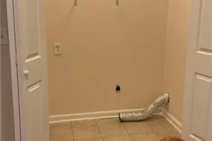 1934 Ivy Glen Dr SE, Smyrna, GA 30082 - Photo 5