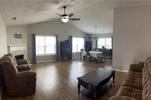 804 Village Pl, Loganville, GA 30052 - Photo 3