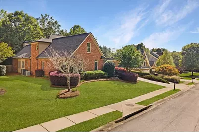2065 Democracy Drive, Buford, GA 30519 - Photo 5