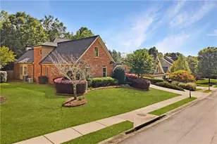 2065 Democracy Dr, Buford, GA 30519 - Photo 5