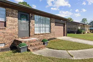 1064 Meadowbrook Ln NW, Conyers, GA 30012 - Photo 3