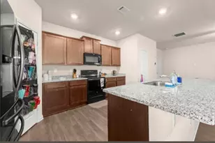 755 Walnut Creek Cir, Pendergrass, GA 30567 - Photo 9