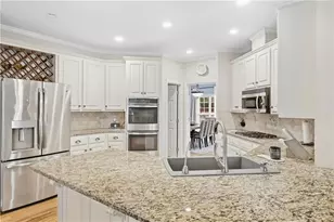 810 Millvale Pl, Lawrenceville, GA 30044 - Photo 15