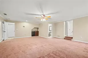 1488 Peachtree Battle Ave NW, Atlanta, GA 30327 - Photo 45