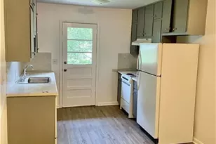 2906 Skyland Dr NE, Brookhaven, GA 30341 - Photo 3