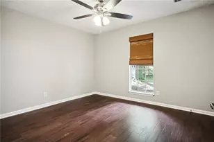 455 Barrington Dr W, Roswell, GA 30076 - Photo 13