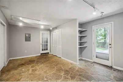 455 Barrington Drive W, Roswell, GA 30076 - Photo 15