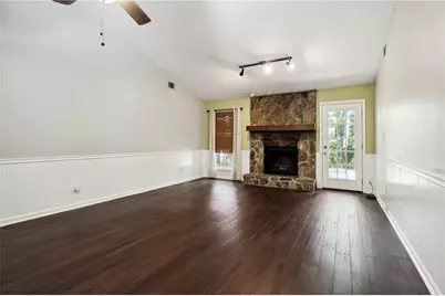 455 Barrington Drive W, Roswell, GA 30076 - Photo 9