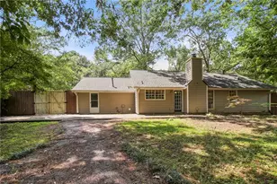 455 Barrington Dr W, Roswell, GA 30076 - Photo 27