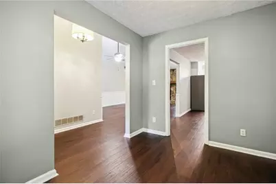 455 Barrington Drive W, Roswell, GA 30076 - Photo 7