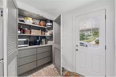 708 Forrest Trail NW, Atlanta, GA 30318 - Photo 17