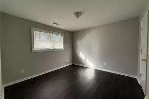 393 Stone Mountain St, Lawrenceville, GA 30046 - Photo 5