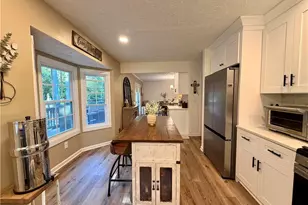 3021 Mills Ridge Dr, Canton, GA 30114 - Photo 5