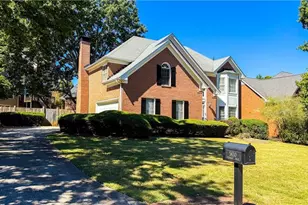 5630 Vicarage Walk, Alpharetta, GA 30005 - Photo 3
