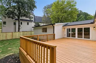 2394 Burch Cir NE, Brookhaven, GA 30319 - Photo 37