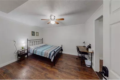 304 W Lakeshore Drive, Carrollton, GA 30117 - Photo 15