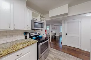 304 W Lakeshore Dr, Carrollton, GA 30117 - Photo 27