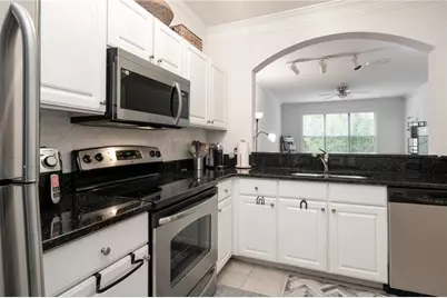 1128 Westchester Ridge NE, Brookhaven, GA 30319 - Photo 7