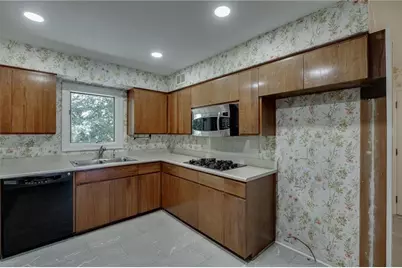 2602 Cosmos Court NE, Atlanta, GA 30345 - Photo 11