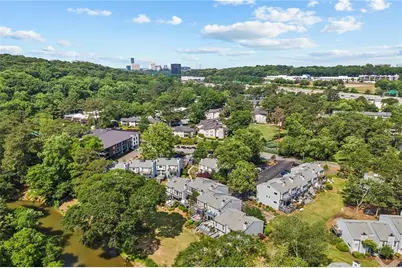 1021 Riverbend Club Drive SE, Atlanta, GA 30339 - Photo 29