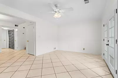 1021 Riverbend Club Drive SE, Atlanta, GA 30339 - Photo 9