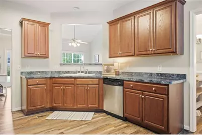 33 Martha's Place, Cartersville, GA 30121 - Photo 11