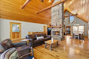 814 Eagle Mountain Dr W, Ellijay, GA 30540 - Photo 5