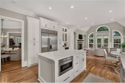 506 Champions Point, Johns Creek, GA 30097 - Photo 7