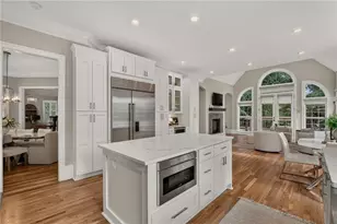 506 Champions Point, Johns Creek, GA 30097 - Photo 7