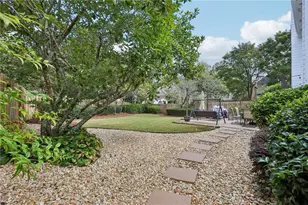 550 Camber Woods Dr, Roswell, GA 30076 - Photo 25