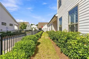 1043 Harvest Park Ln, Suwanee, GA 30024 - Photo 59