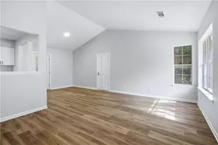3910 Dalhouise Ln, Decatur, GA 30034 - Photo 5