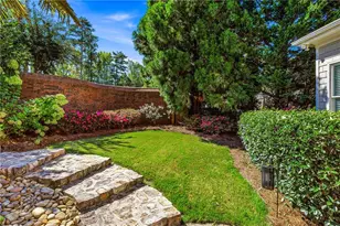 4537 Monet Dr, Roswell, GA 30075 - Photo 9