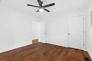 130 Versallies Dr NE, Calhoun, GA 30701 - Photo 15