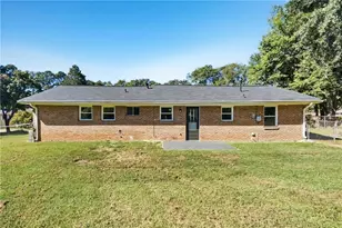 378 Puckett Terrace SW, Lilburn, GA 30047 - Photo 17