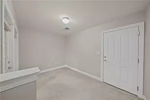 5480 Glenridge Park, Sandy Springs, GA 30342 - Photo 25
