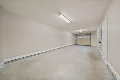 5480 Glenridge Park, Sandy Springs, GA 30342 - Photo 29