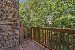 5480 Glenridge Park, Sandy Springs, GA 30342 - Photo 31