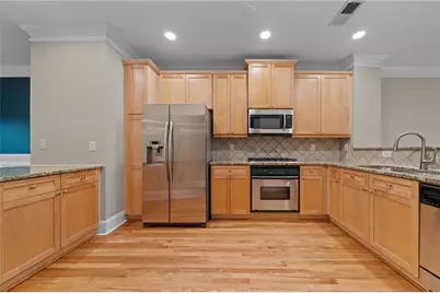 5480 Glenridge Park, Sandy Springs, GA 30342 - Photo 11