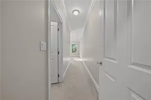 5480 Glenridge Park, Sandy Springs, GA 30342 - Photo 15