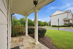 3683 Memphis Dr, Suwanee, GA 30024 - Photo 9