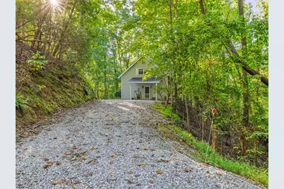 202 Crystal Hills, Clarkesville, GA 30523 - Photo 5
