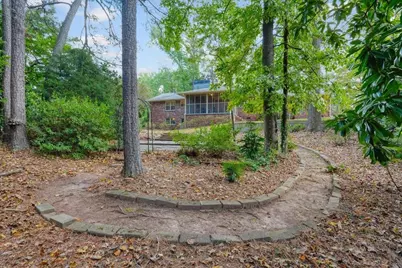 2607 Club Valley Drive NE, Marietta, GA 30068 - Photo 37