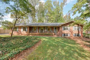 2607 Club Valley Dr NE, Marietta, GA 30068 - Photo 1