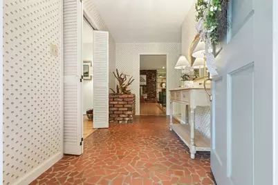 2607 Club Valley Drive NE, Marietta, GA 30068 - Photo 5