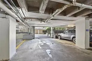 2479 Peachtree Rd NE, Atlanta, GA 30305 - Photo 37