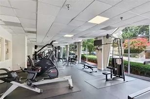 2479 Peachtree Rd NE, Atlanta, GA 30305 - Photo 35