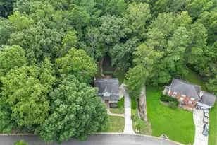 3420 Coles Creek Dr, Buford, GA 30519 - Photo 7