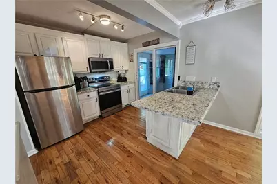 290 Emerald Drive, Clarkesville, GA 30523 - Photo 13